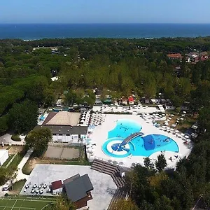 Adriano Family Village **** Punta Marina